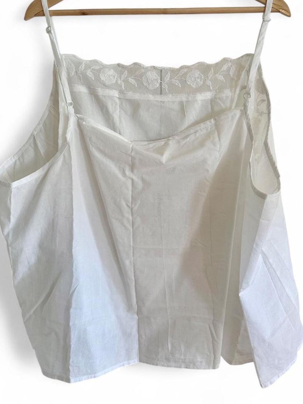 Old Navy White Embroidered Cotton Cami Tank Cottagecore Boho Plus Size 4X - Picture 3 of 8